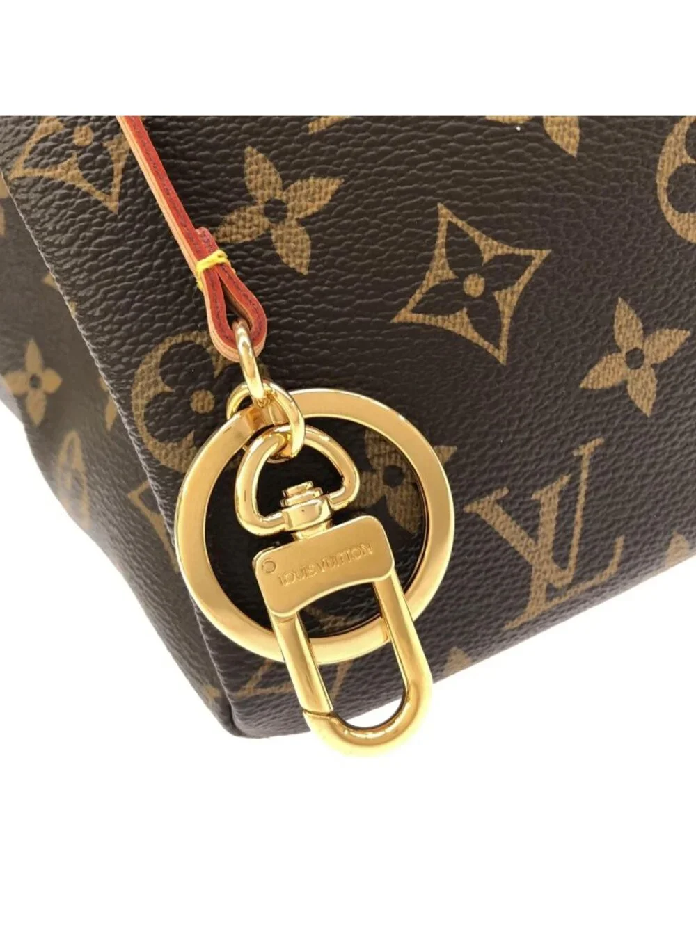 Louis Vuitton Monogram Artsy MM Shoulder Bag